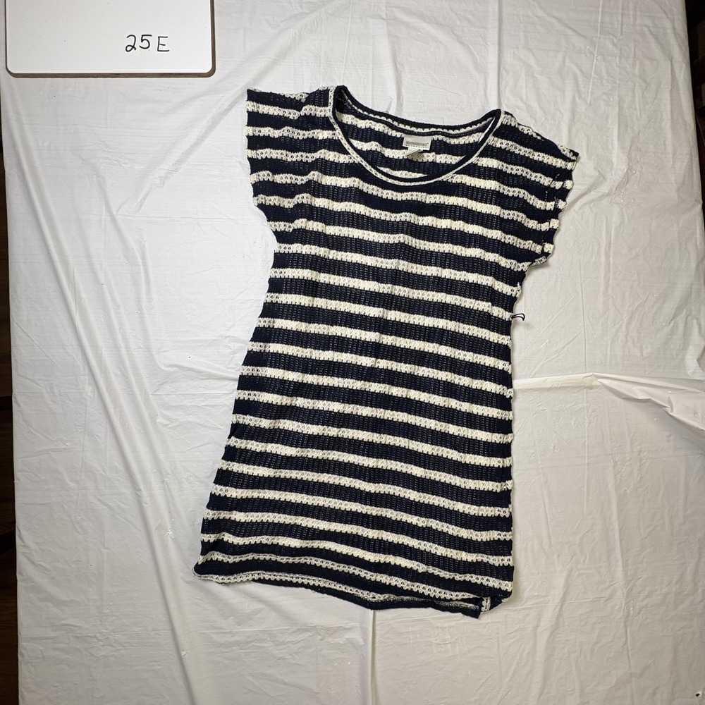 Motherhood Maternity  blue/white short sleeve  blouse  undershirt size‎ Small